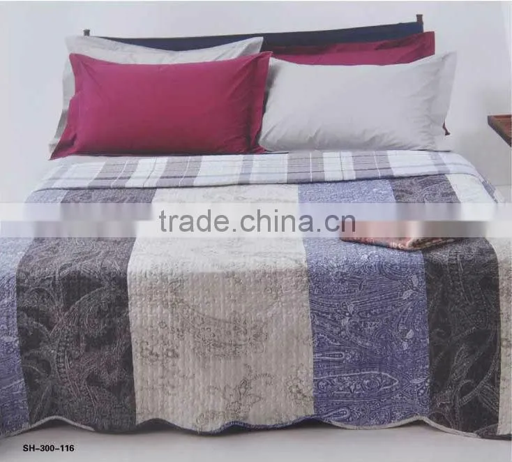 Microfiber printed quilt set