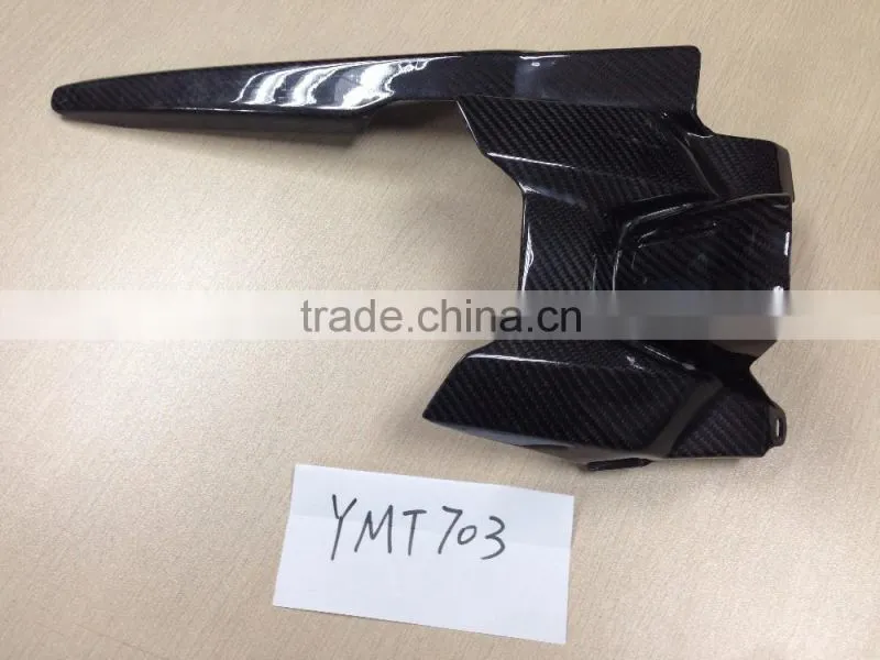 Prepreg Carbon Fiber motorcycle rear hugger for Yamaha (Autoclave process)