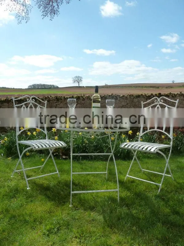 Wedding Decorative Antique Set 5 Table and Chair