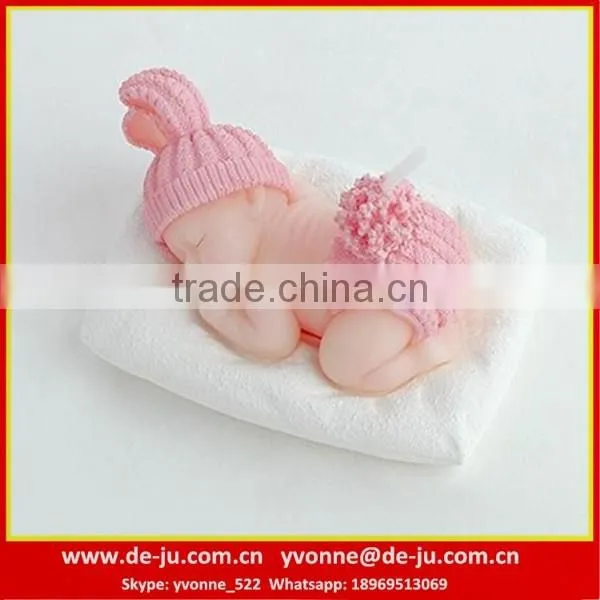 Little Baby With Yarn Cloth Design Paraffin Sales For Candles