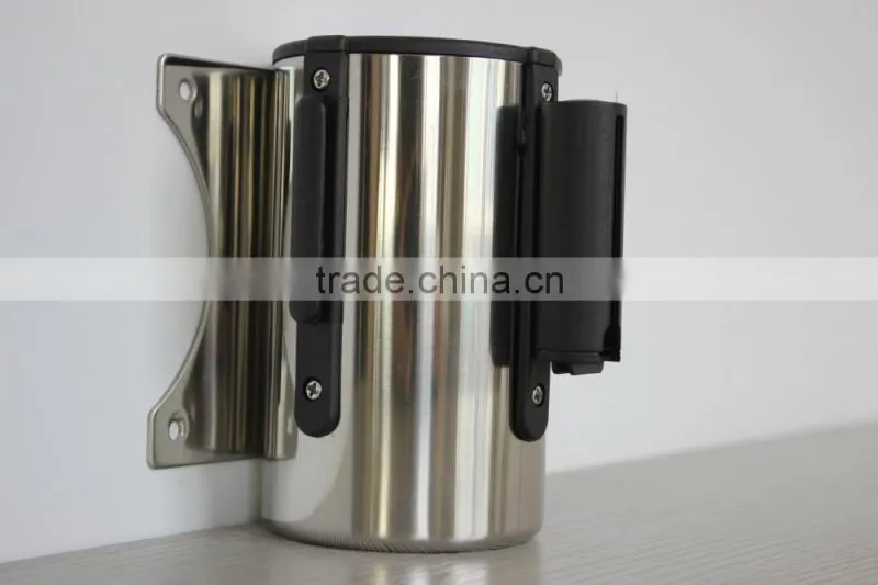 Silvery stainless steel outdoor traffic retractable crowd control barrier
