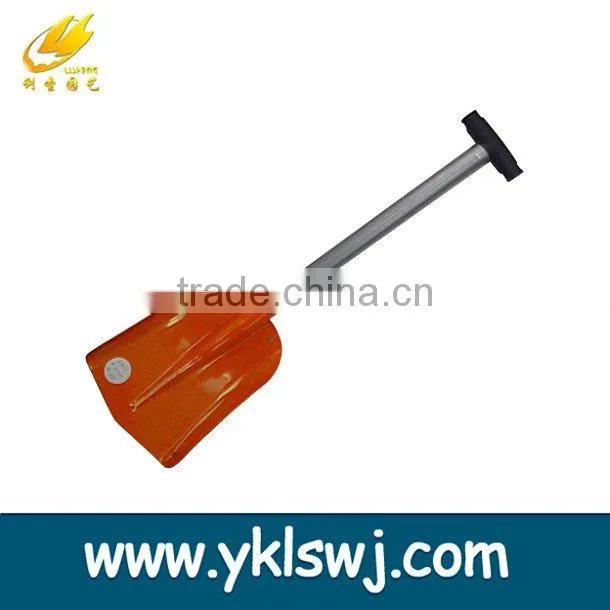 ALUMINUM SNOW SHOVEL