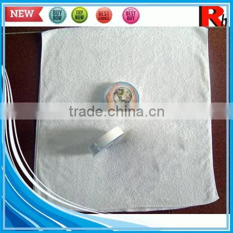 Convenient and easy-to-carry 100% cotton terry plain super custom compressed towels magic towel