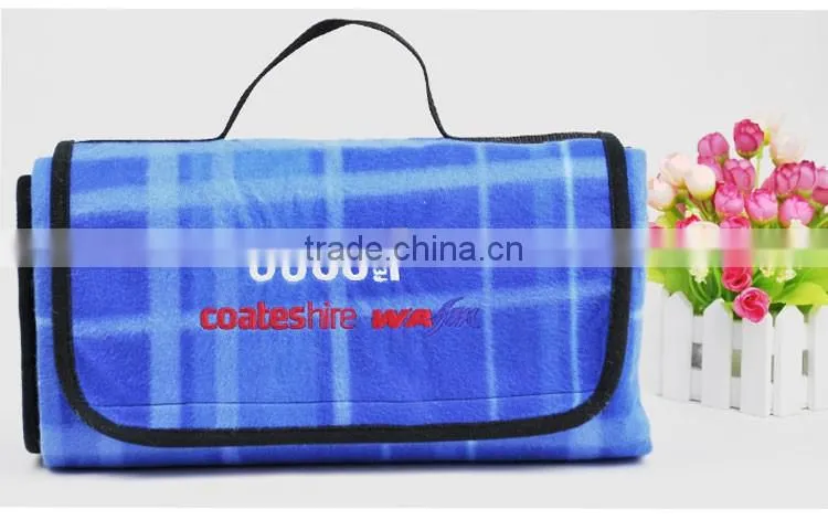 Factory Sell Tartan Folding Picnic Blanket With Handle