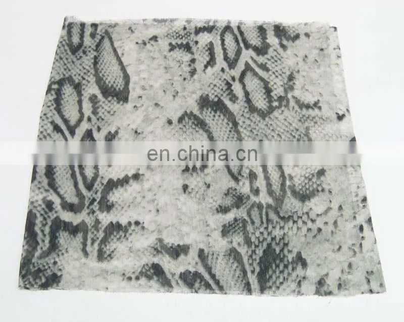 Leopard print scarf with tassels,Animal print silk pashmina wool shawls, Hand-woven, made of 50% silk and 50% pashmina wool