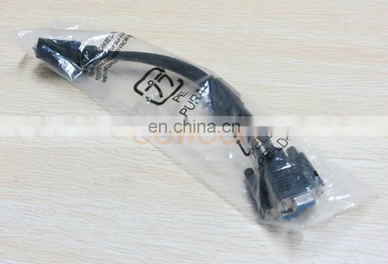 1 VGA Male to 2 VGA Female VGA Monitor Y Splitter Cable