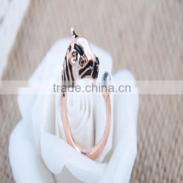 Fashion smooth opening alloy set auger female zebra rings