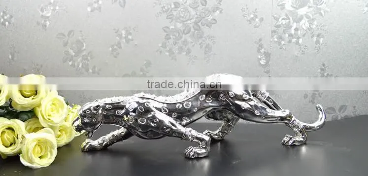 Resin shell leopard sculpture home decor