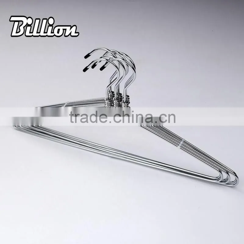 Wholesale fashion simple style Wire Hanger metal hooks for clothes hanger