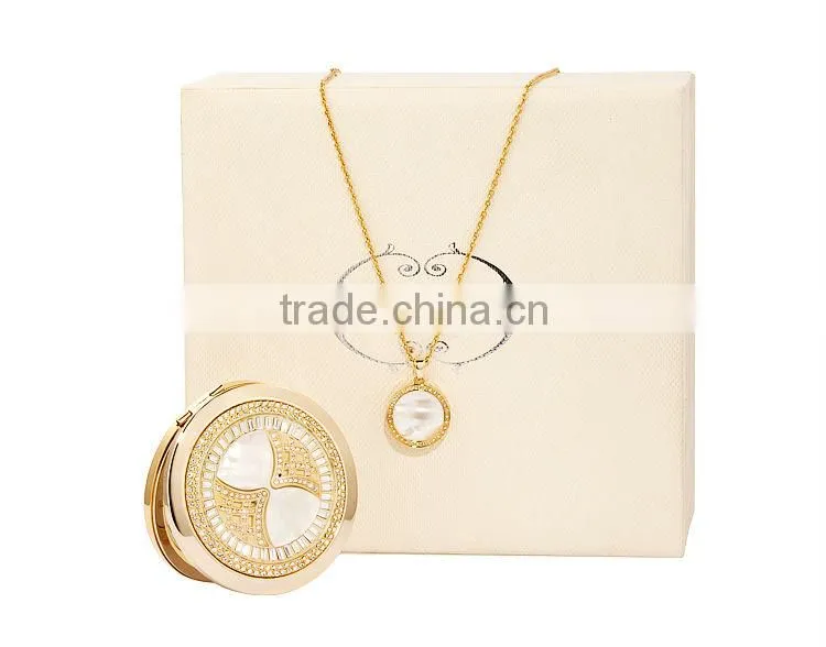 Fashion hot sale shell cosmetic foldable mirror
