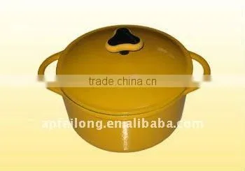 cast iron fry pan with handle