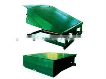 Yard Hydraulic forklift usage loading ramp tools