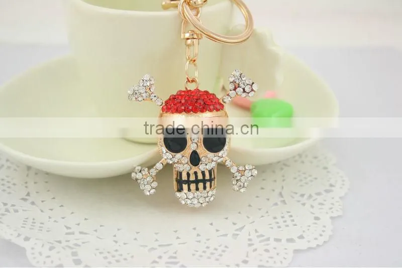 Kingman 2013 Rhinestones Cut New Fashion Skull Keychain