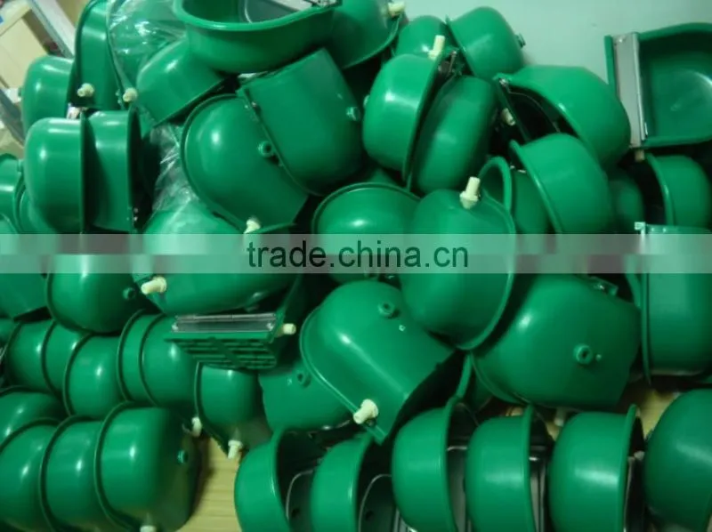 Plastic cattle drinker bowl
