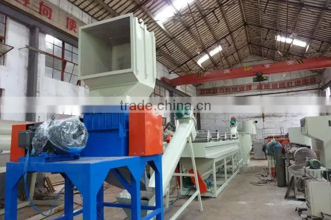 pet bottle crushing machine/pet shredding machine/plastic pet flake Shredder