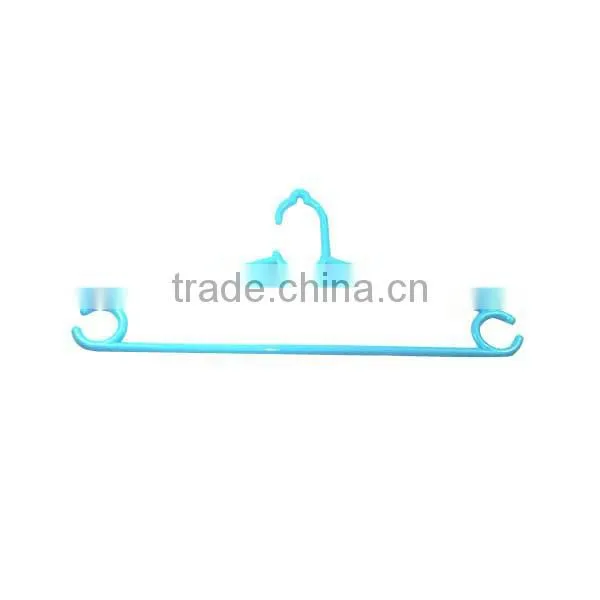 Plastic underwear hangers