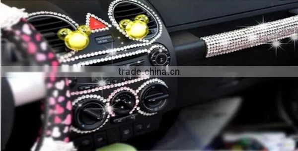 Wholesale custom hot fix rhinestone trimming