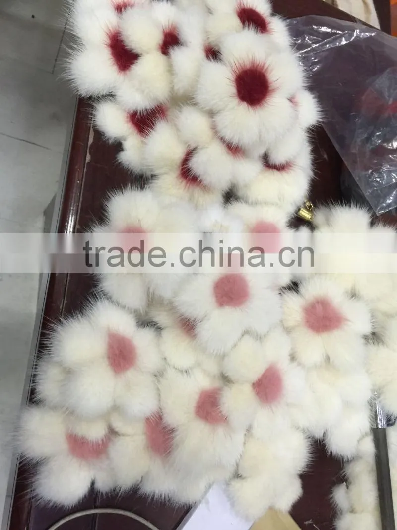 YR836 Women Fashion Fur Accessory Genuine Mink Fur Flower