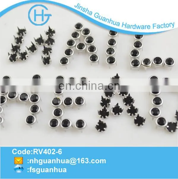 RV402 GH GOLA 8 prong with decorative rhinestone studs