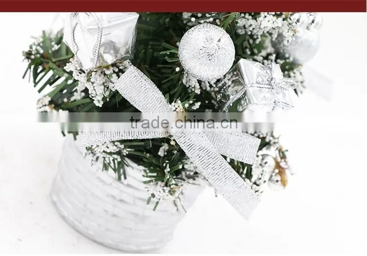 New Arrival Mini 20cm Artificial Small With Balls Christmas Tree Decoration