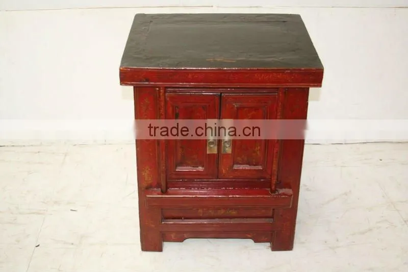 Chiese Antique Golden Painting Bedside