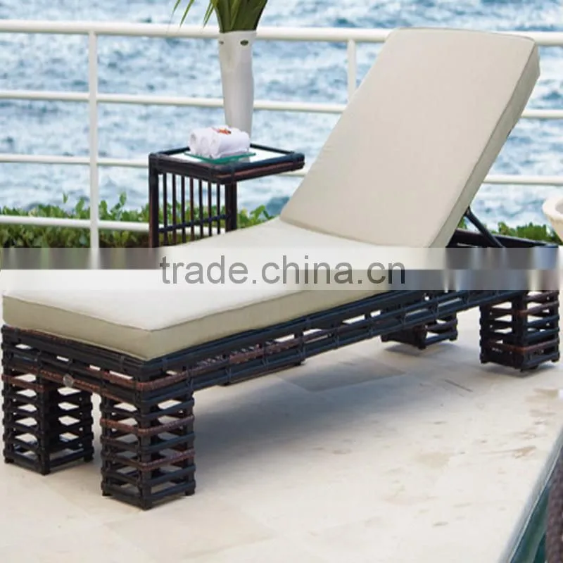 All Weather Outdoor Wicker Rattan Beach Chair