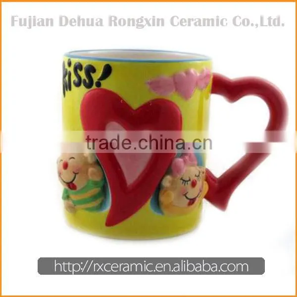 Hand-painted 3D ceramic heart character ceramic london mugs