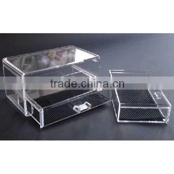 Designer stylish jewelry travel case