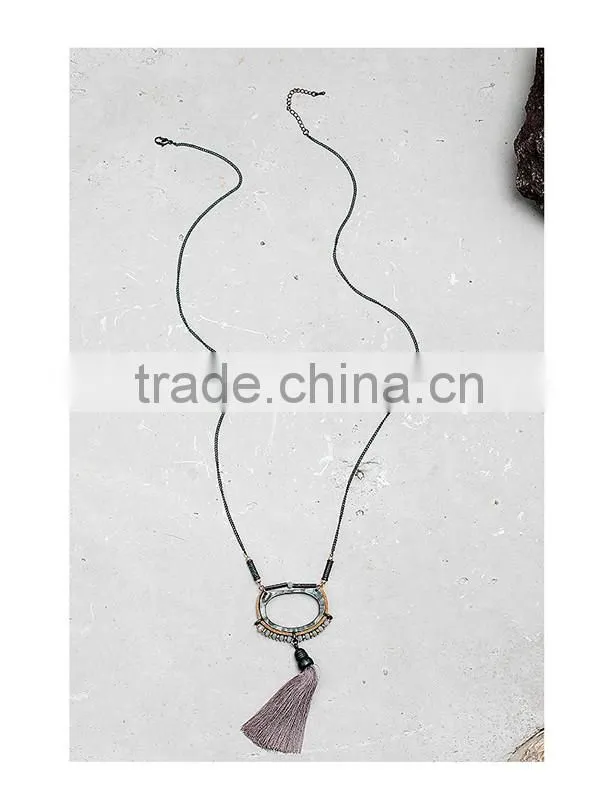 2016 Vintage Women Brown Tassel Pendant Long Chain Necklaces Crystal Bead Geometric Alloy Collar Necklaces Designs Jewelry