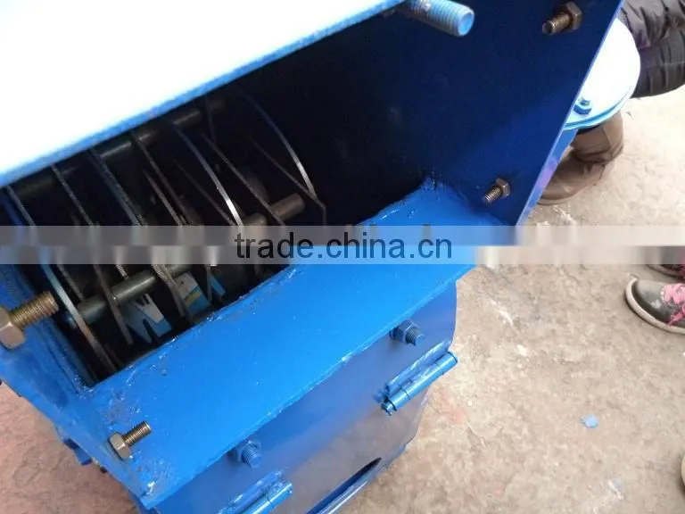 Zhengzhou automatic wood chip hammer mill for forestry(0086-13837171981)