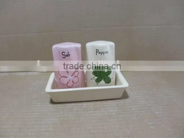 White Ceramic ball salt and pepper shaker