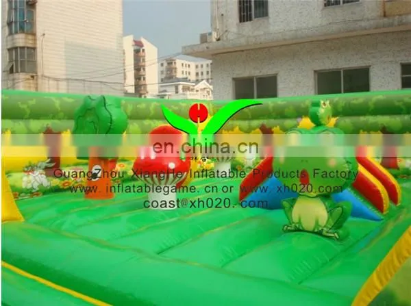 Green hot sale frog amusement park supplies kids outdoor games 23ft