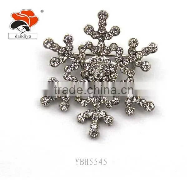 wholesale jewelry korean design brooch snowflake elegant factory jewelry
