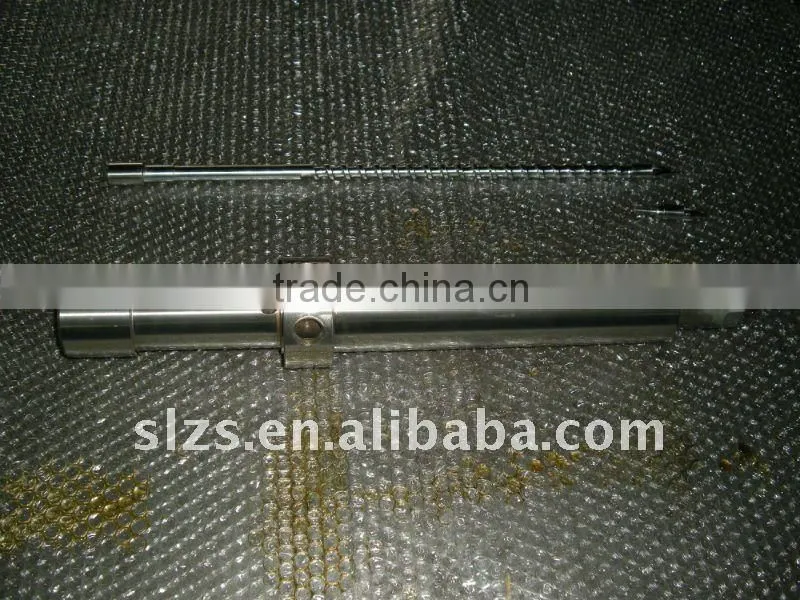 Dowel cold feed screw and barrel