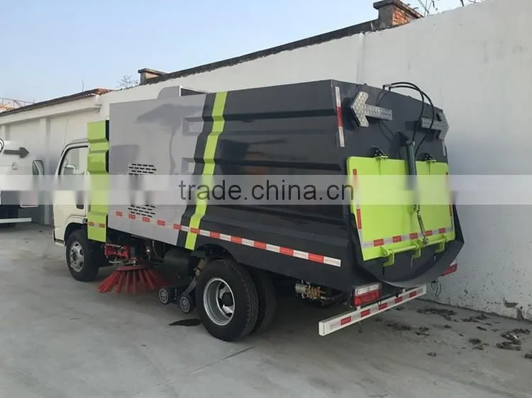 Quality 100% guaranteed hot sale Dongfeng 4x2 4cbm road cleaning truck
