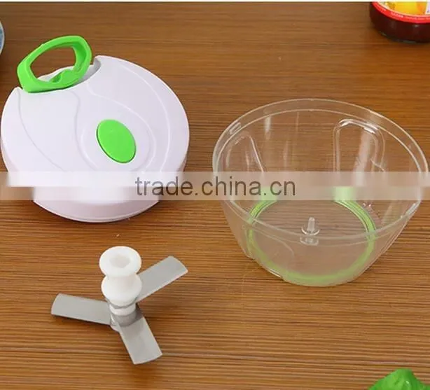 High quality Mini twist chopper multifunctional hand vegetable and fruit speedy chopper
