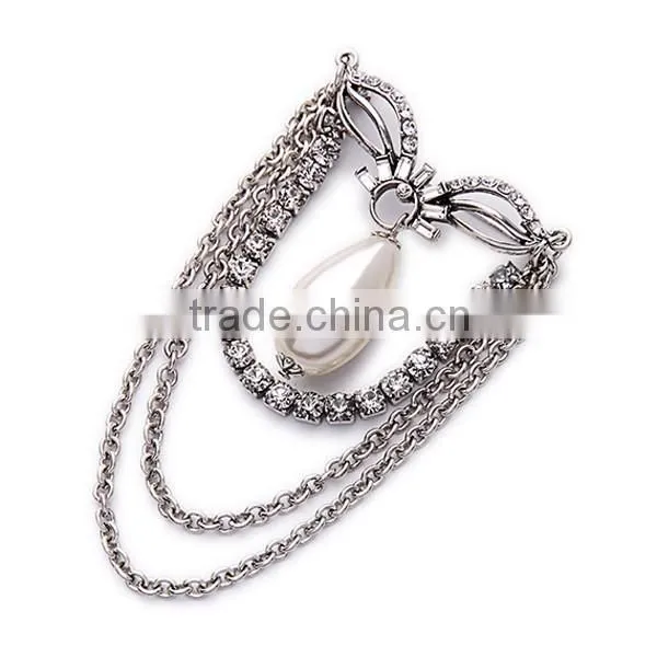 Fashion Elegant Pearl Design Multilayer Personality Brooch