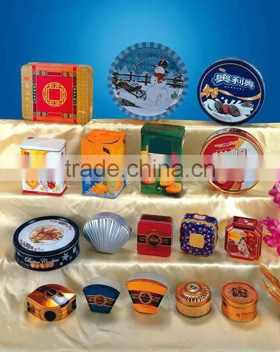 Christmas gift tin box house shape chocolate tin box lunch tin box with handle