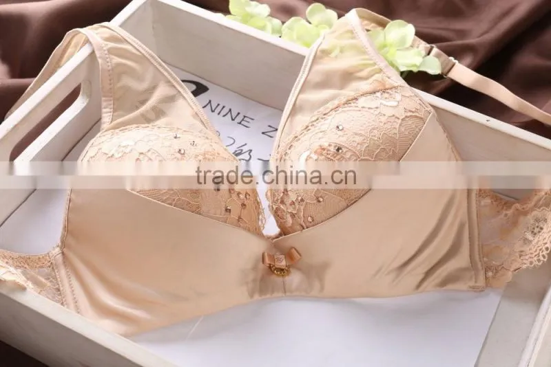High Quality Seamless Women Stock Bra and Panty
