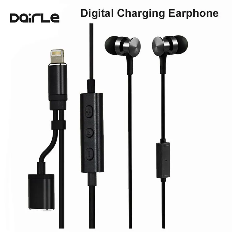 HiFi MFi certified super bass stereo headphone with charging and listening simultaneously for iPhone 8
