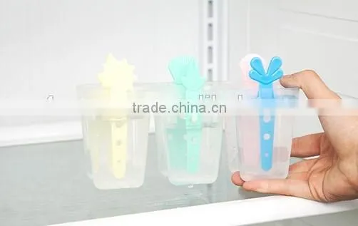 Special design plastic ice cream moulds with handle, popsicle mold, ice lolly maker