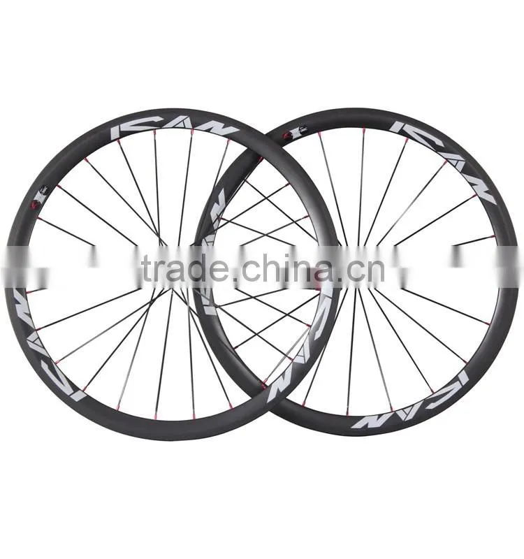 stiff 700C 38mm clincher road rims carbon road bike racing wheels with carbon hub Sapim CX ray spokes