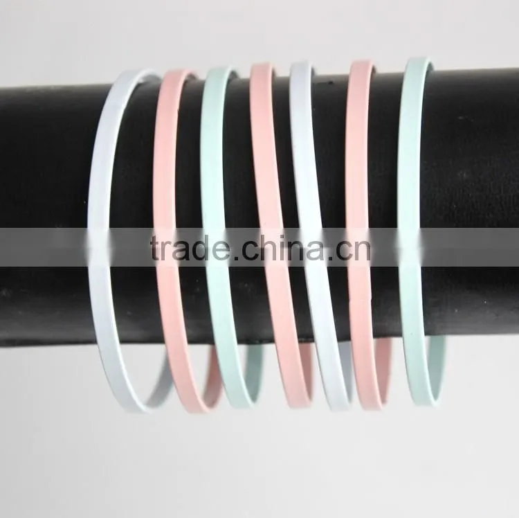 mixed color fashion bangle set
