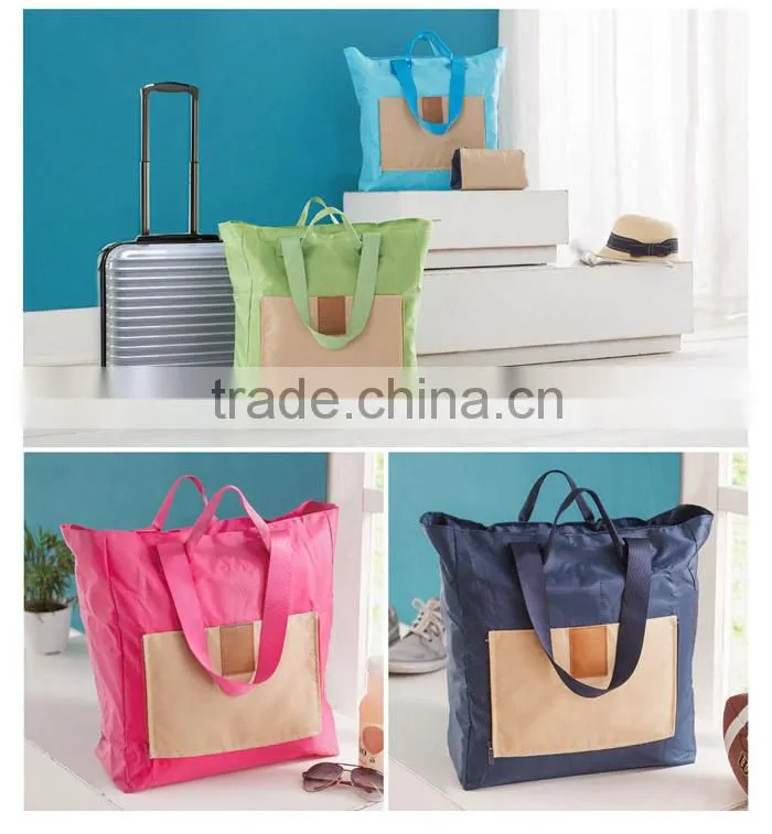 Portable travel bag