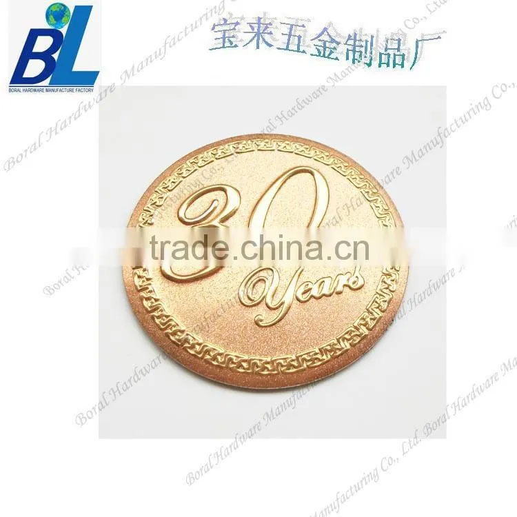 Golden embossed anniversary souvenir metal tags