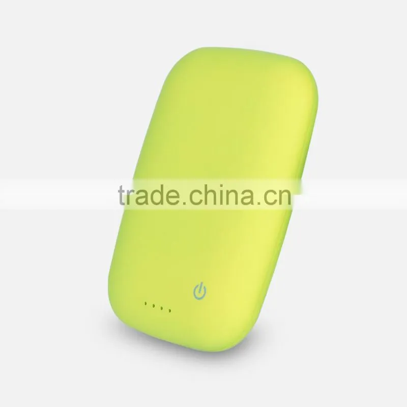 Factory supply directly CE,RoHS,FCC Approved Qiwireless mobile phone charger ,OEM quick deliver power sockets for Iphone Samsung