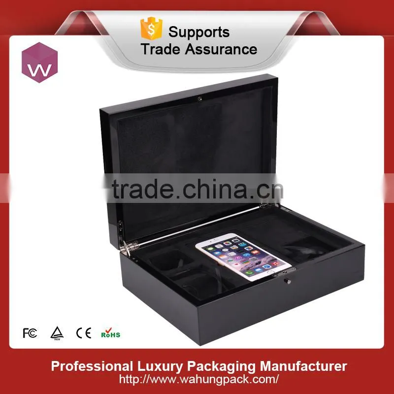 Wood lacquer cufflink gift box with clear window