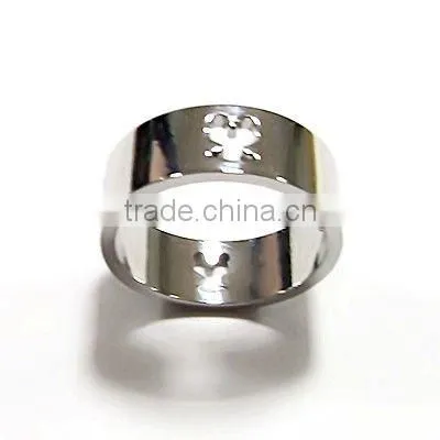 KISS hollow out finger ring