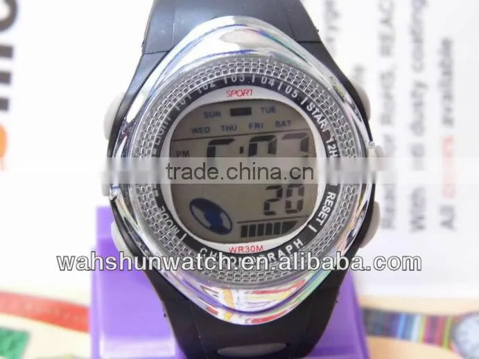 2013 Fashionable PU strap lcd electronic sport watch,digital watch