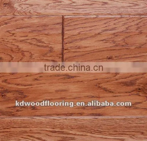 Rustic oak eigneered flooring